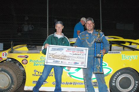 Trevor Glaser Wins CGS DIRTcar Super Late Model Feature On Outlaw Night