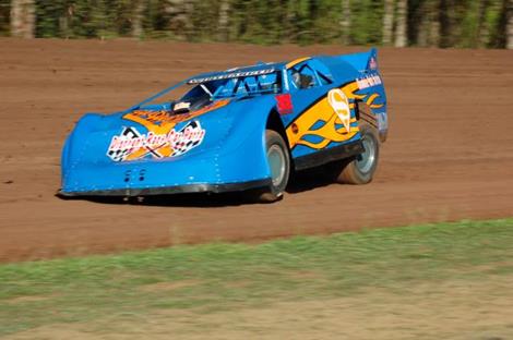 August 10th Has Late Models Added To Welt & Welt Night